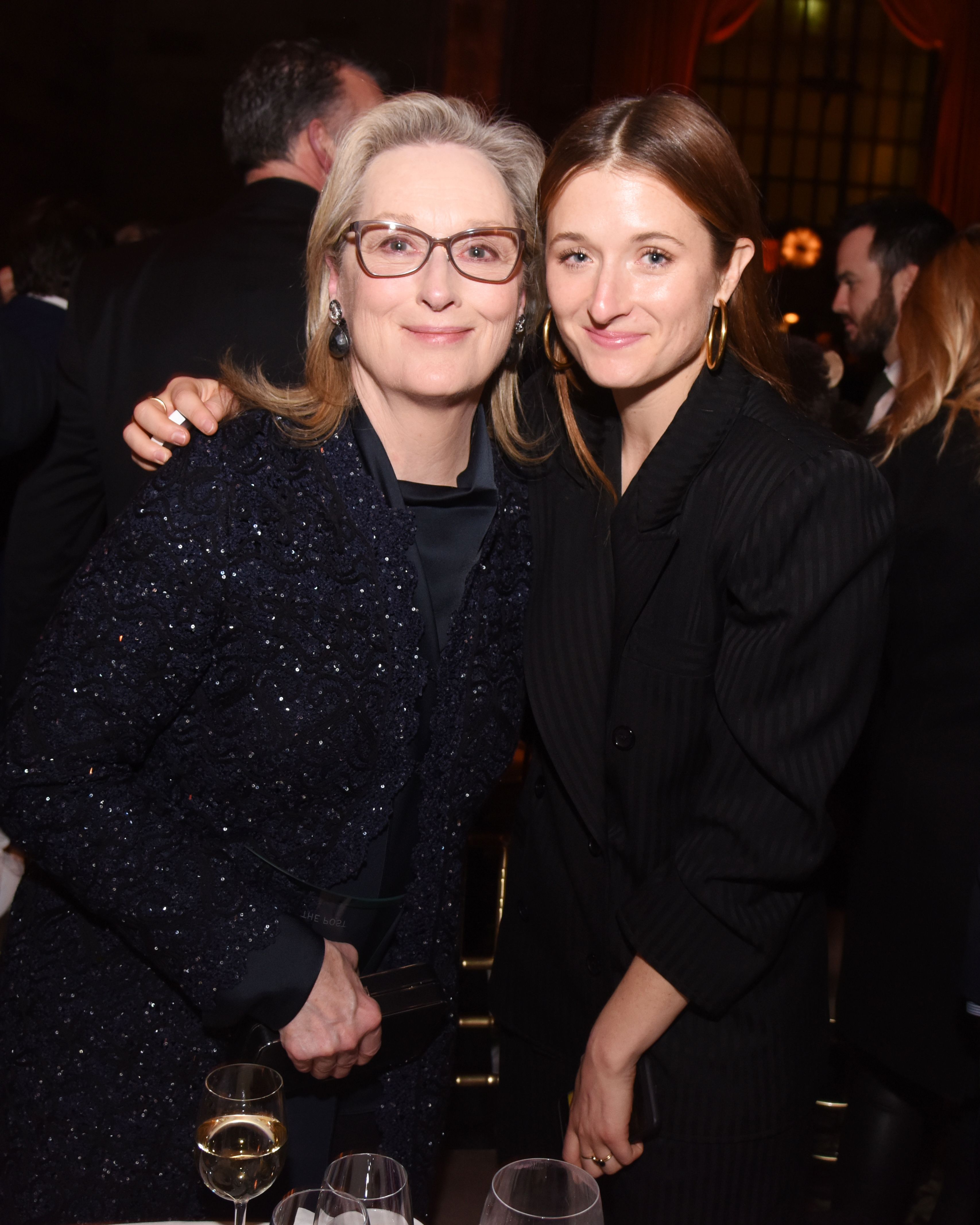 Meryl Streep Is in Daughter Grace Gummer's 'Corner' After Tay Divorce ...