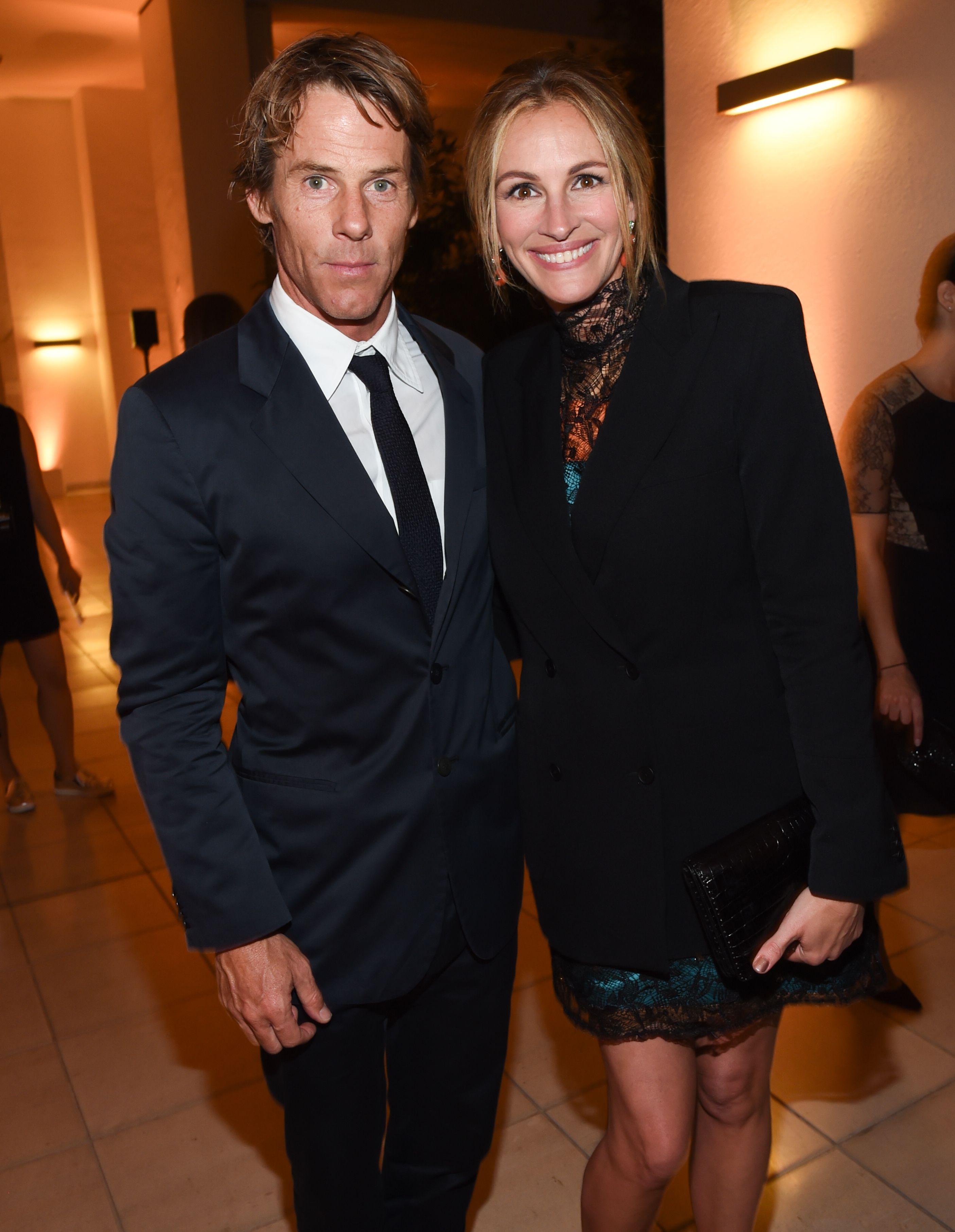 Julia Roberts Husband's Danny Moder Meet the Film Cinematographer