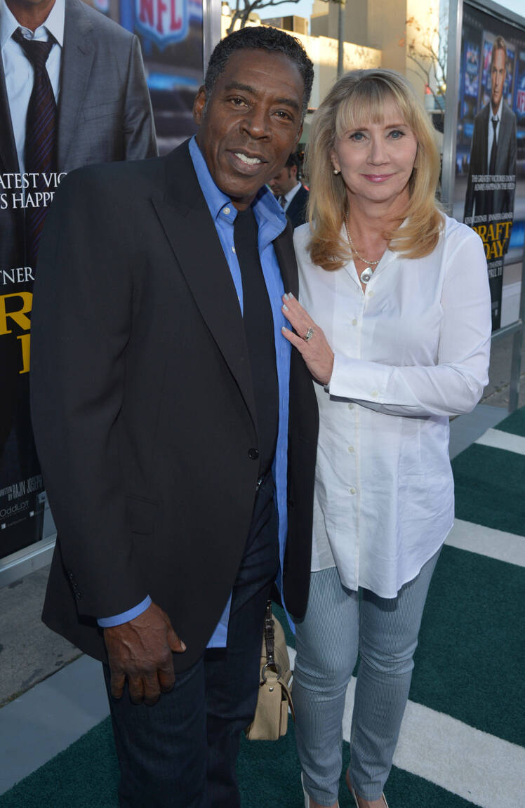 Who Is Ernie Hudson's Wife