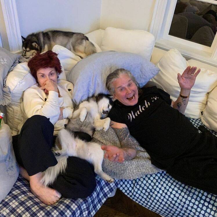 where-does-sharon-osbourne-live-photos-inside-her-los-angeles-home