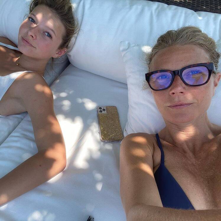 gwyneth-paltrows-daughter-apple-reacts-to-nude-birthday-post