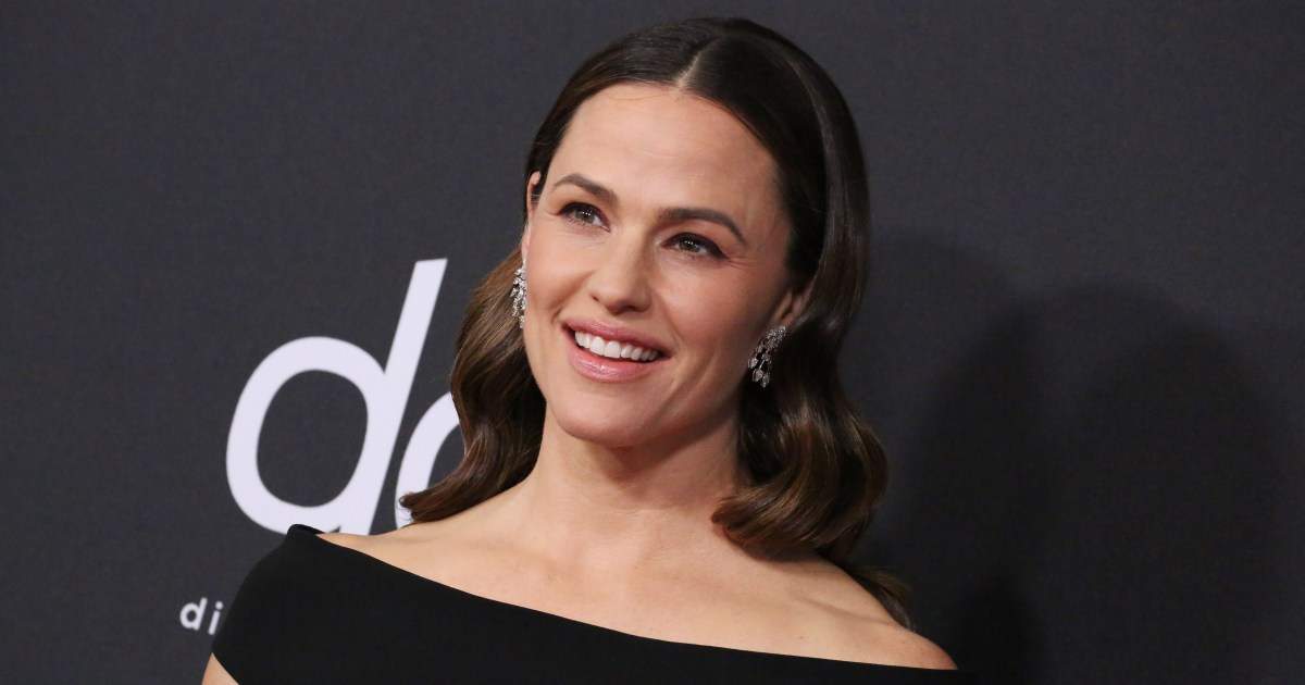 Jennifer Garner Shows How Hard It Is to Be a Busy Mom: Watch the Video