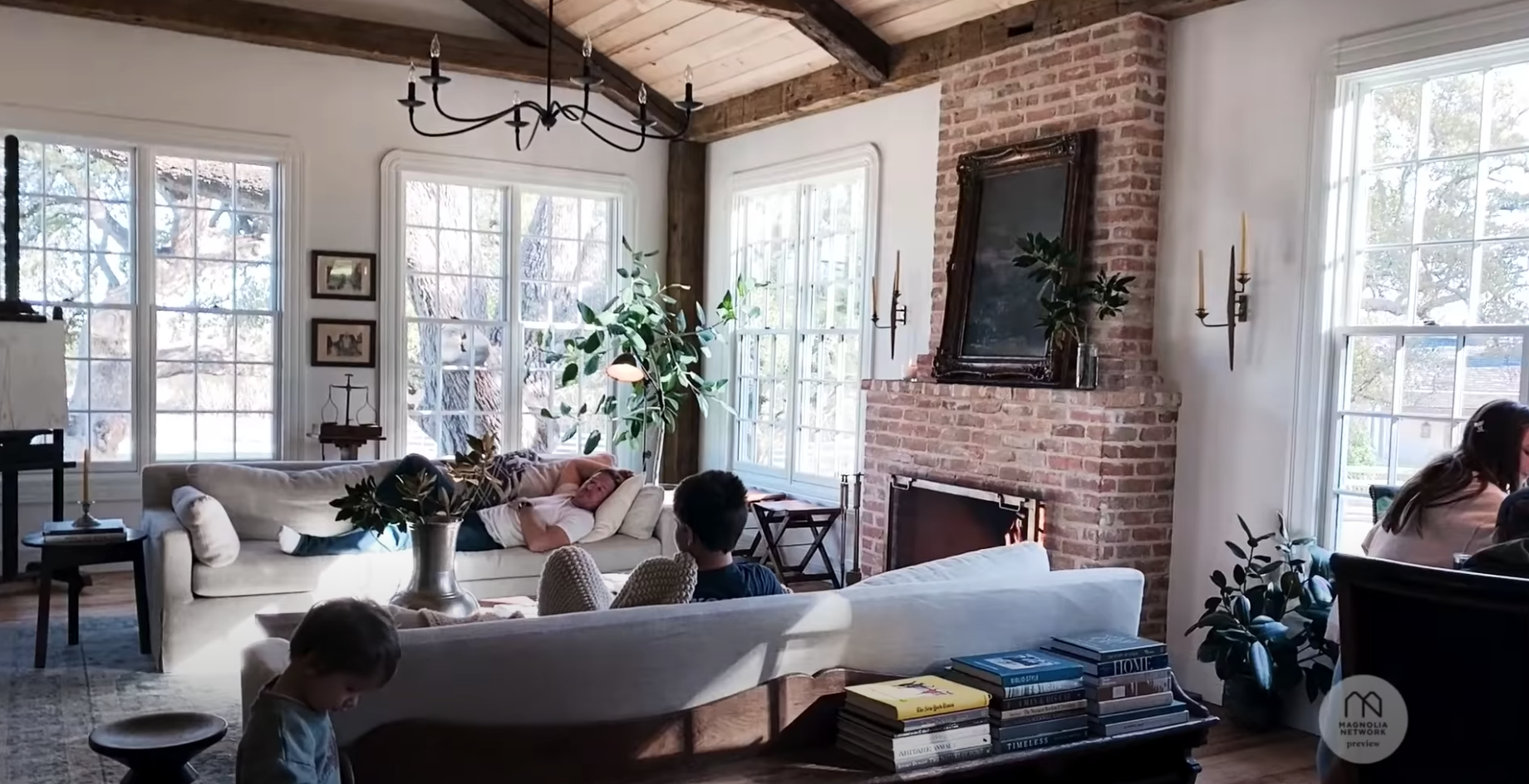 chip and joanna gaines house tour