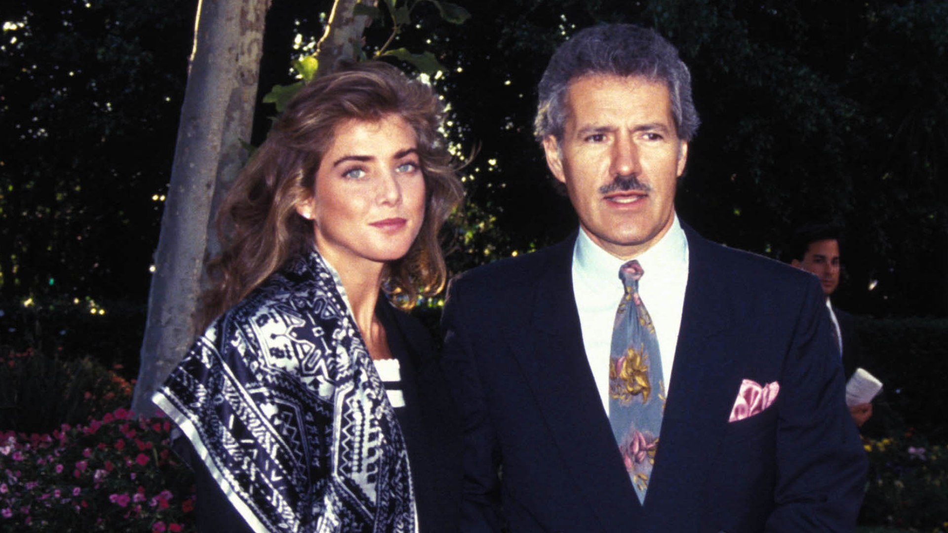 Alex Trebek S Wife Jean Thanks Fans For Support After His Death