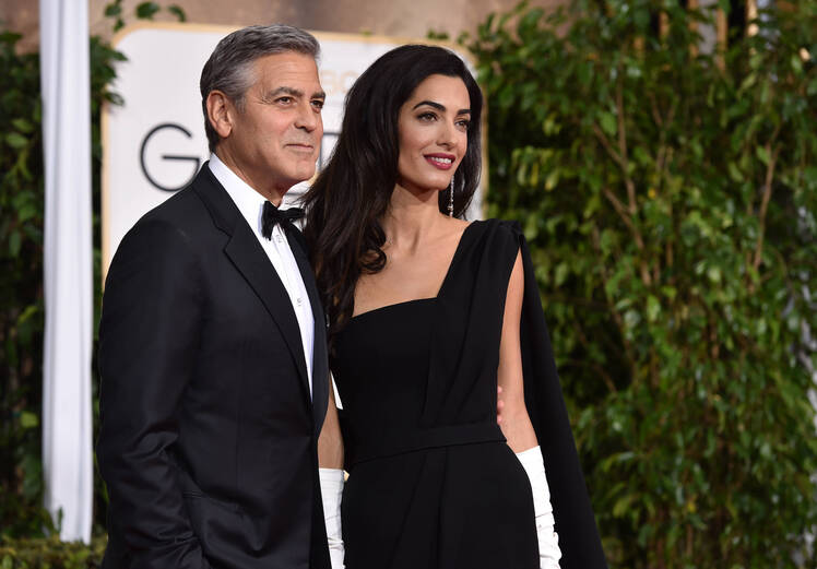 https://closerweekly.com/george-clooney-amal-clooney-kids-meet-ella-alexander/