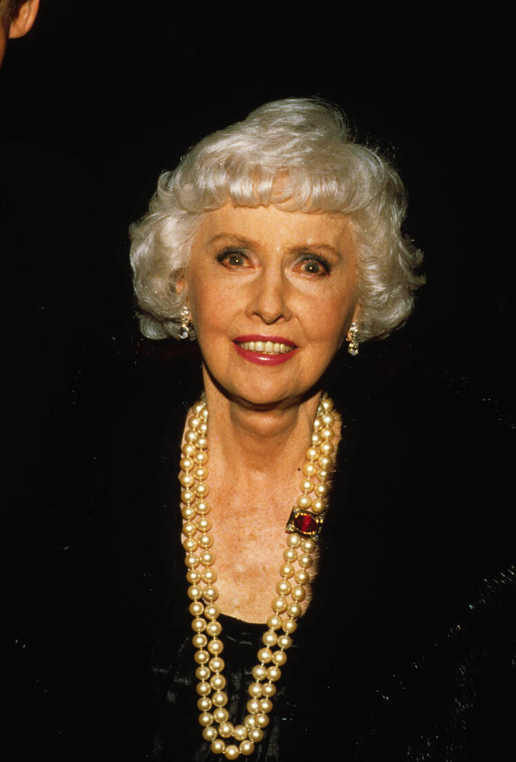 barbara-stanwycks-journey-from-orphan-to-a-hollywood-star