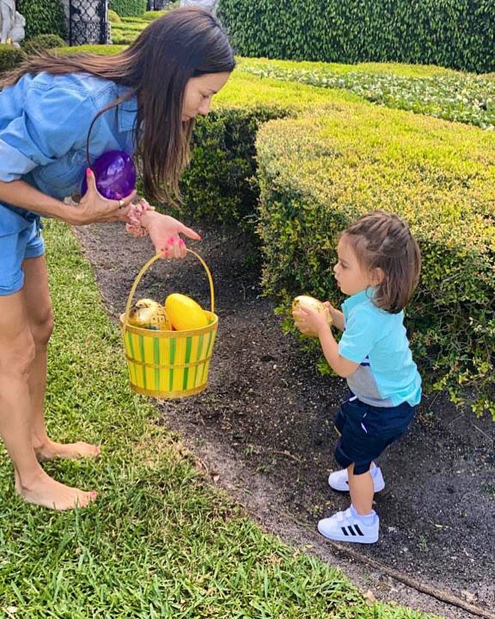 Eva Longoria S Cutest Photos Of Son Santi Best Family Pics