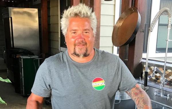 Where Does Guy Fieri Live Photos Of Northern California Home06 ?crop=137px%2C191px%2C772px%2C492px&resize=600%2C383