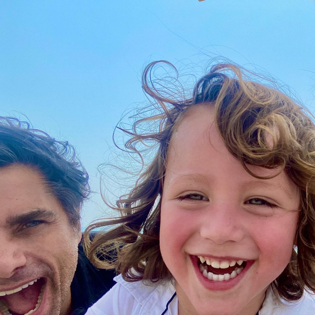 John Stamos Kids Meet His Son Billy With Wife Caitlin Mchugh ?fit=1080%2C1080