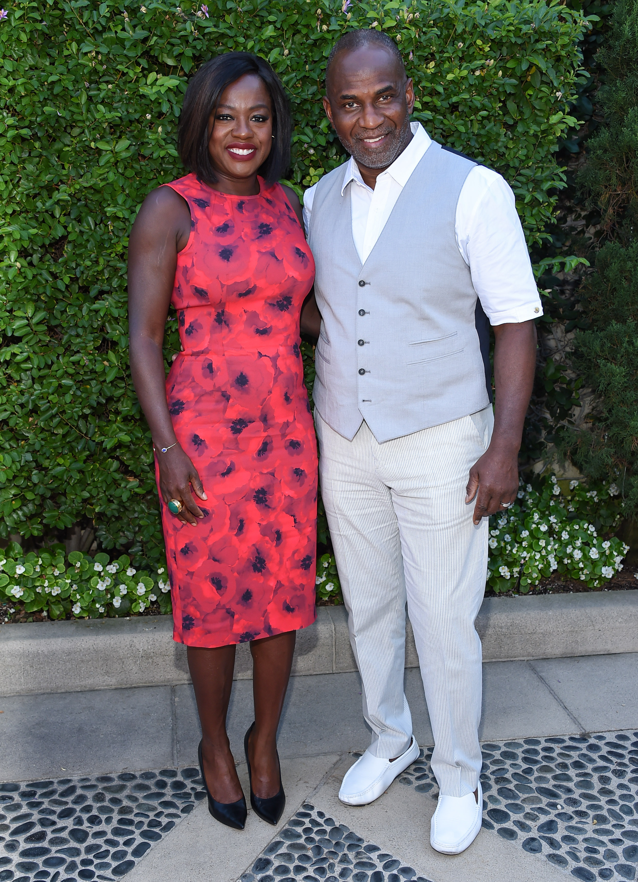 who-is-viola-davis-husband-learn-about-spouse-julius-tennon