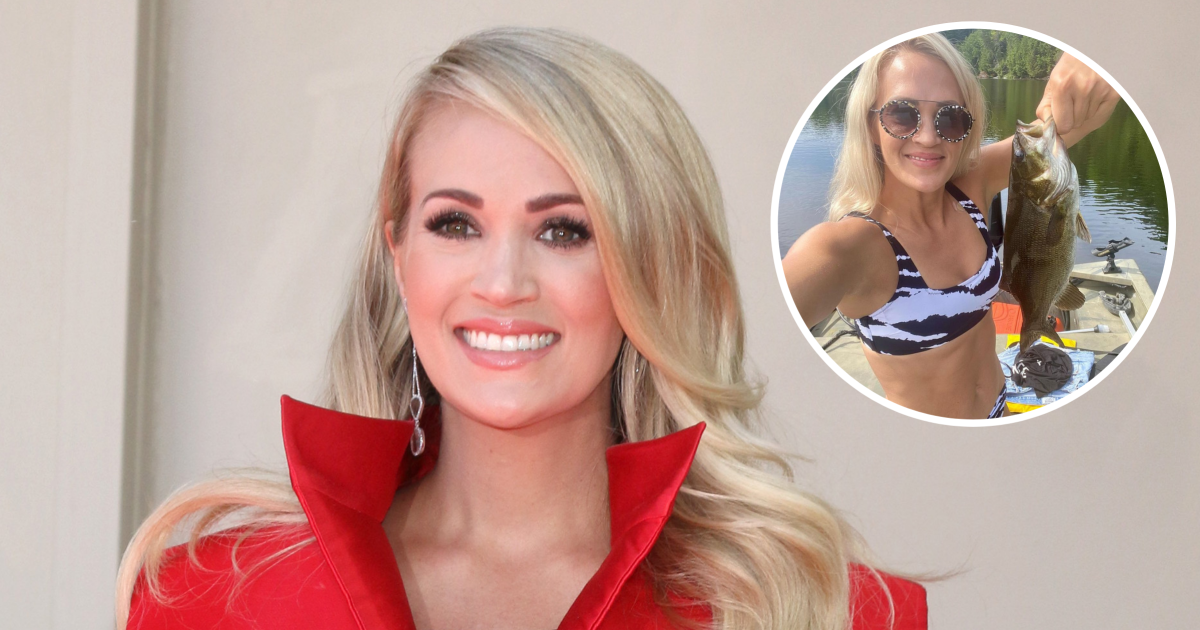 Carrie Underwood Shows Off Her Figure in a Bikini: Photos