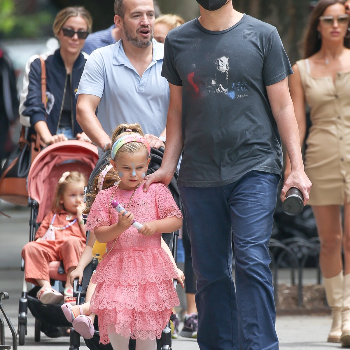 Bradley Cooper wants to 'unburden' daughter Lea from his 'bulls---