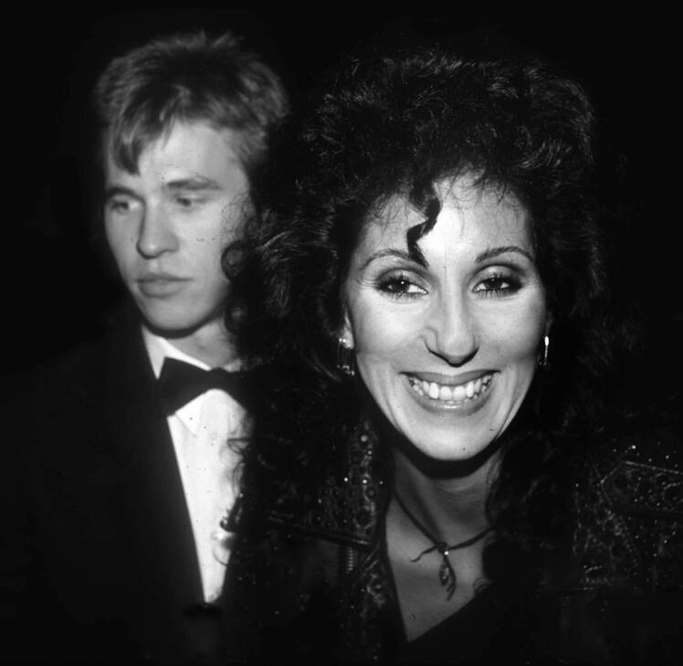 cher-recalls-being-madly-in-love-with-val-kilmer-in-the-1980s