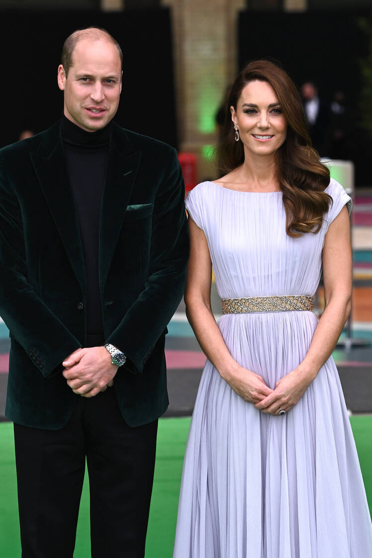 Prince William and Duchess Kate Were 'Very Happy in Each Other's Company' for Anniversary Photo Shoot