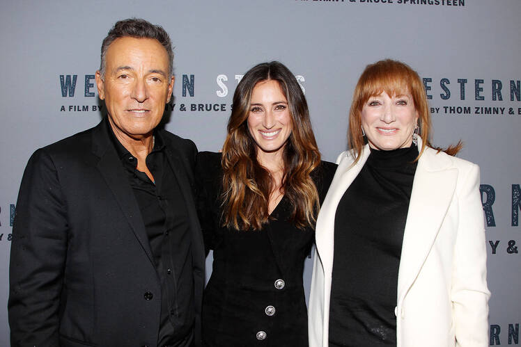 Bruce Springsteen Is a Loving Father of 3! See the Rocker’s Sweetest Quotes About Fatherhood