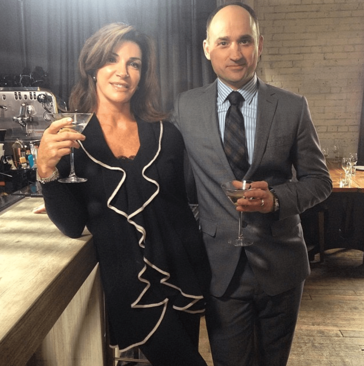 ‘love It Or List It Hosts Hilary Farr And David Visentins Friendship Quotes Closer Weekly 