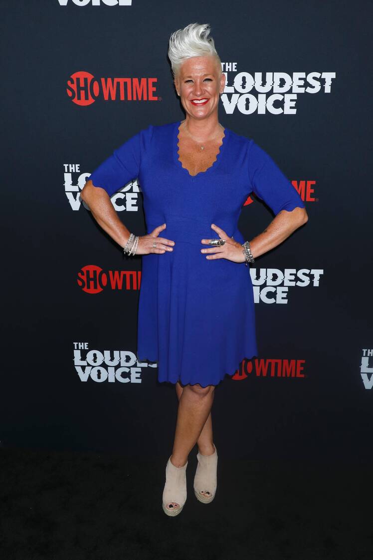 Anne Burrell Talks ‘Closest Pals’ at Food Network, Marrying ‘Later in Life’ and More