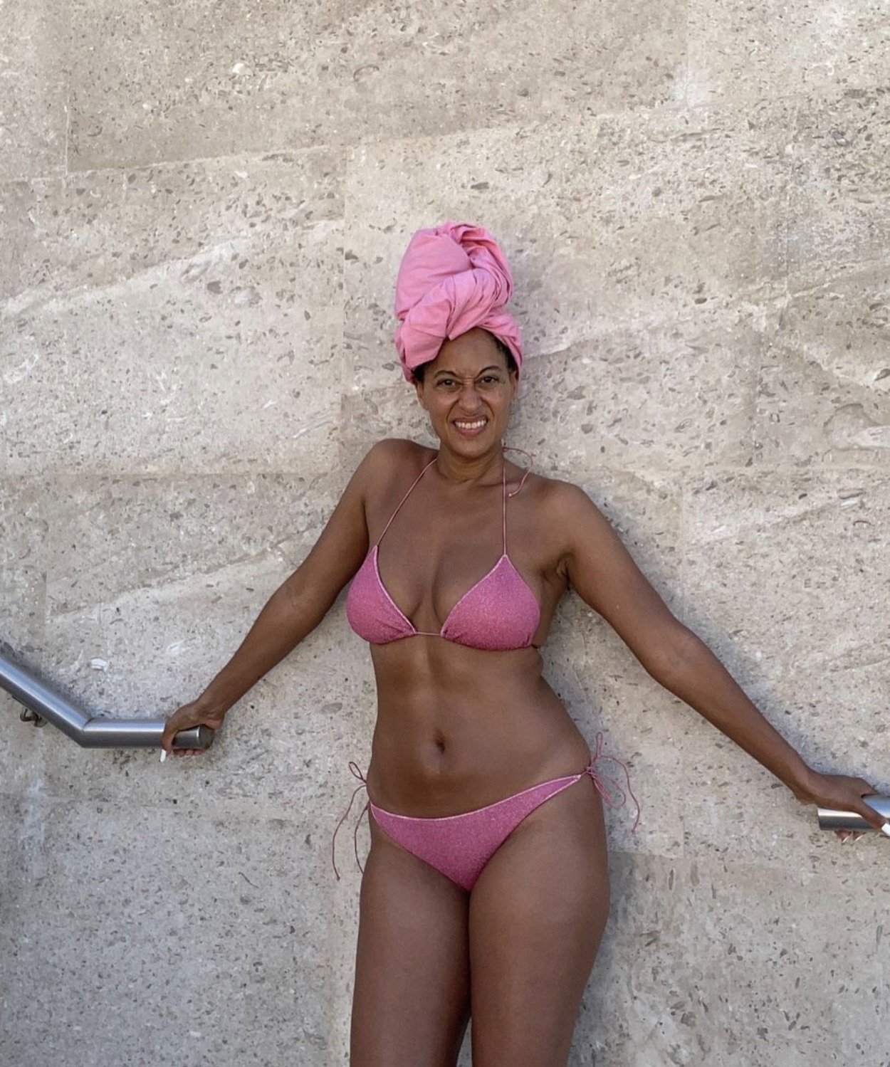 Tracee Ellis Ross Bikini Photos Her Best Swimsuit Pictures