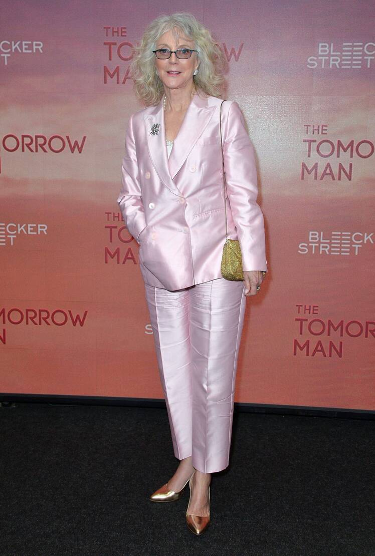 Blythe Danner ‘Lucky to Be Alive’ After Surviving Oral Cancer