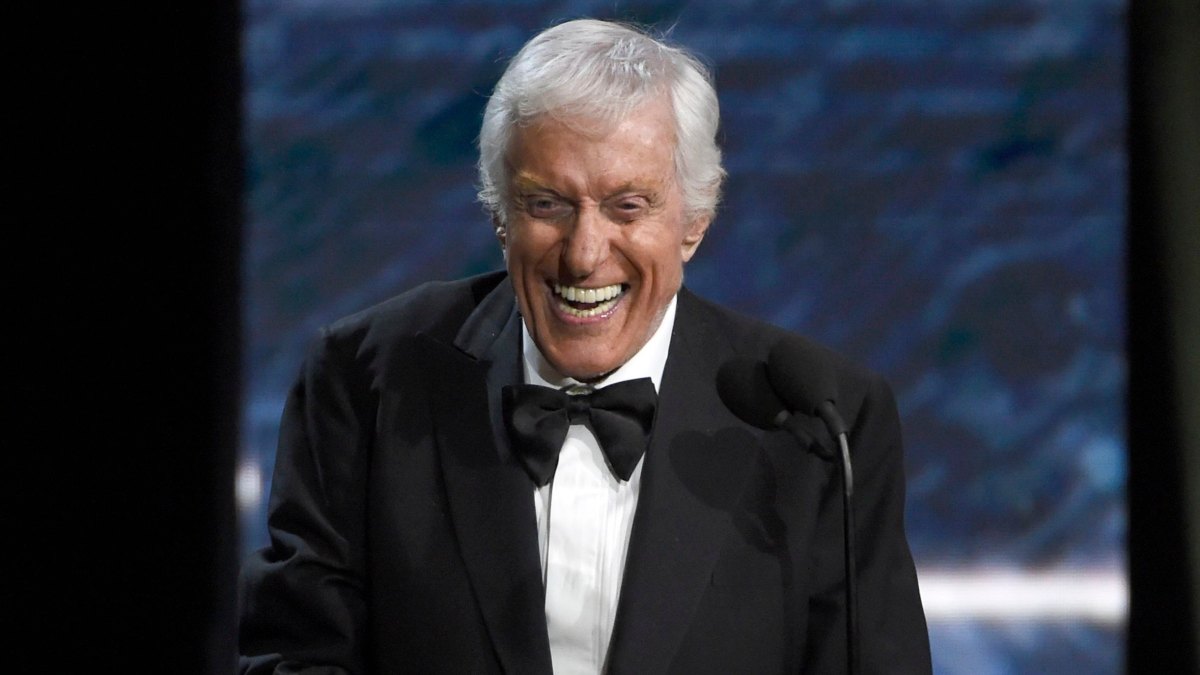 Dick Van Dyke's 4 Children: Everything to Know