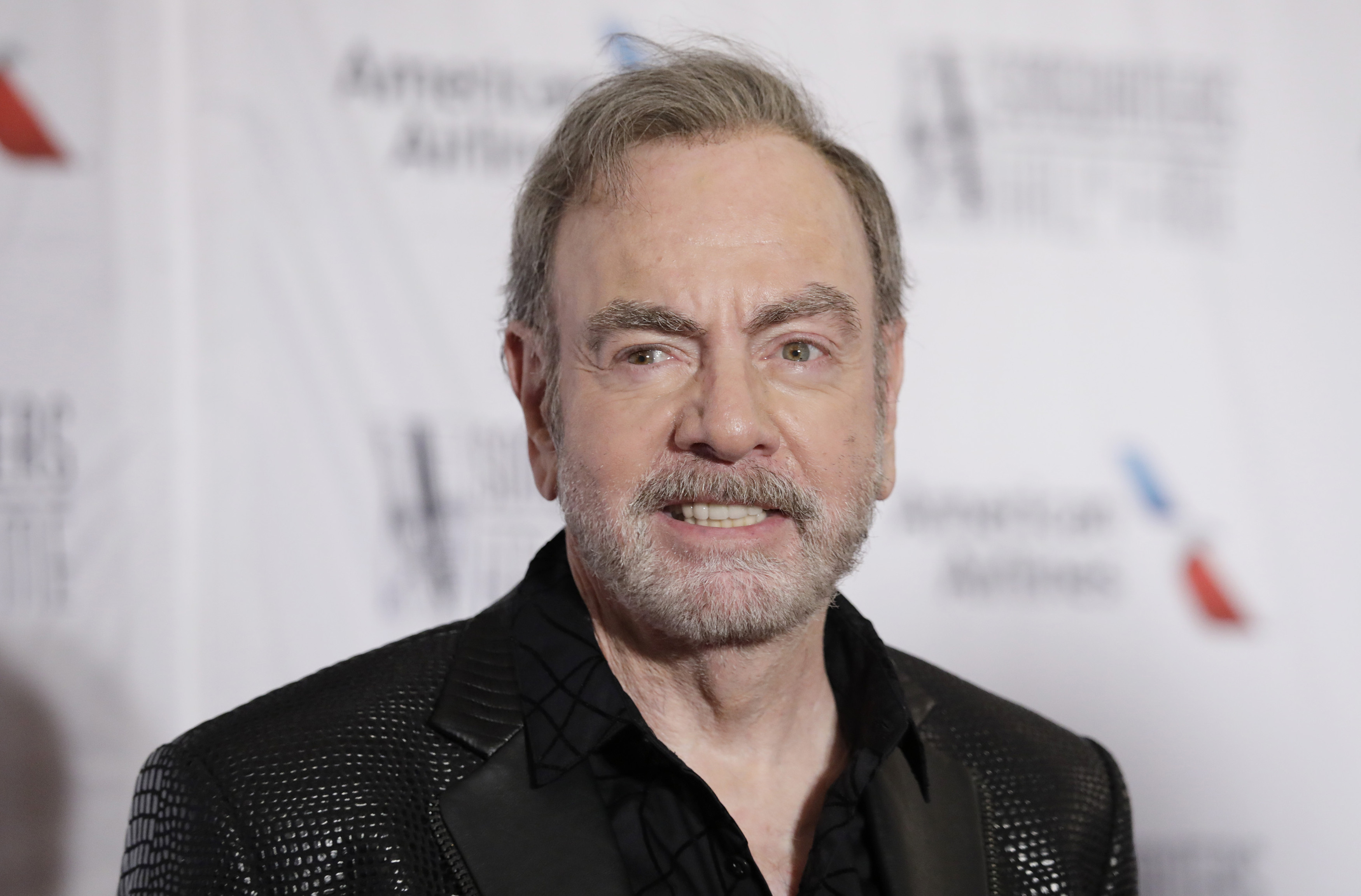 Neil Diamond Is 'Singing Better Than Ever' Amid Parkinson's