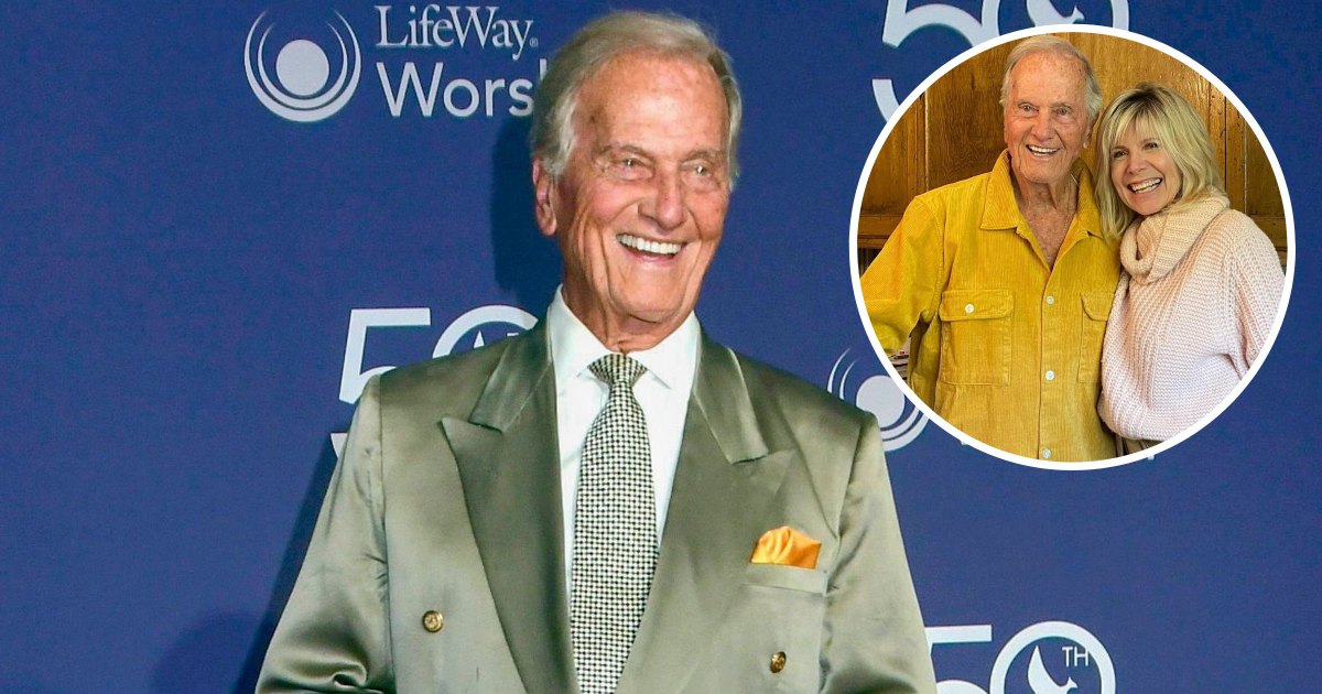Photo of Pat Boone