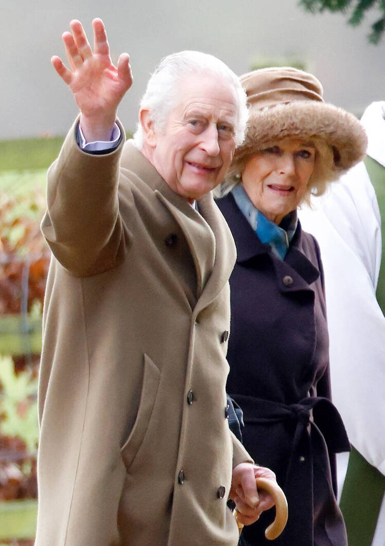 King Charles waves 