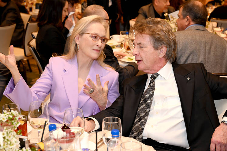 meryl streep martin short enjoying spending time together