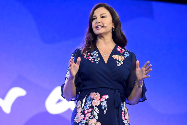 Ashley Judd leg injury