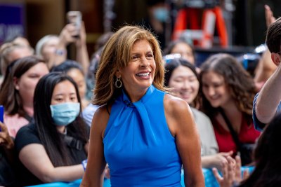 Hoda Kotb Breaks Down on 'Today' While Remembering Late Father
