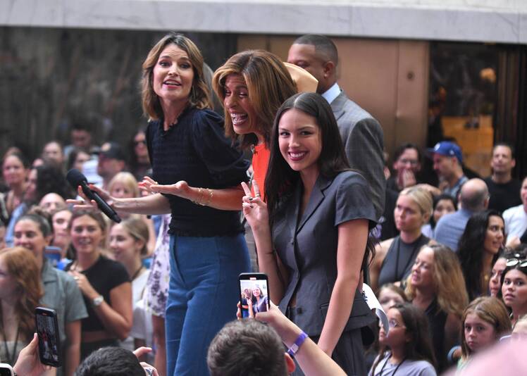 Savannah Guthrie Loses Tooth During Night Out With Today Costars