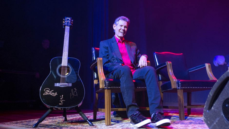 what happened to randy travis country stars health updates
