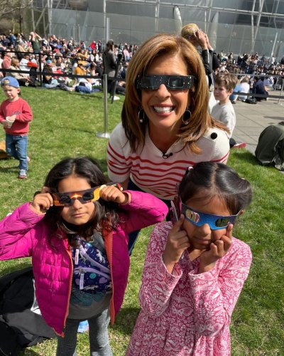 Hoda Kotb Says She Went Skinny-Dipping With Her Daughters