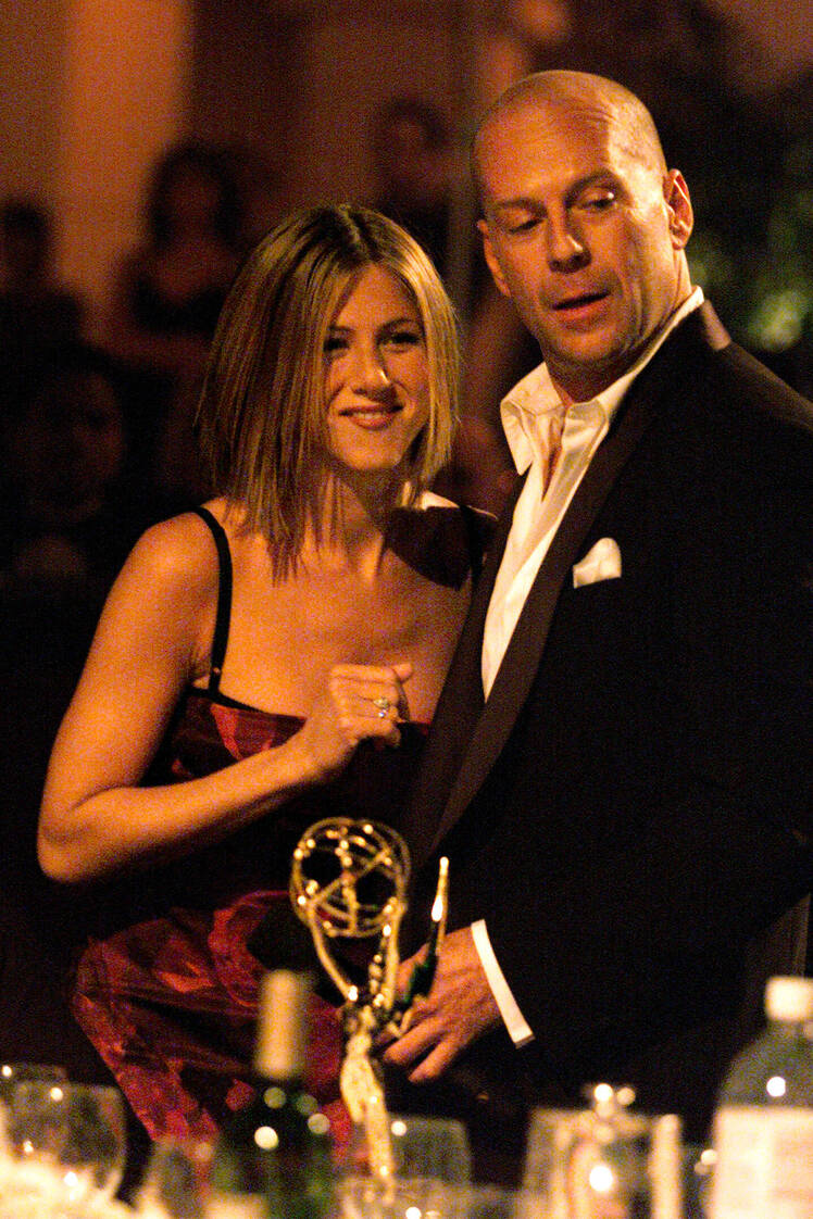 Jennifer Aniston Devastated Over Pal Bruce Willis' Dementia Diagnosis