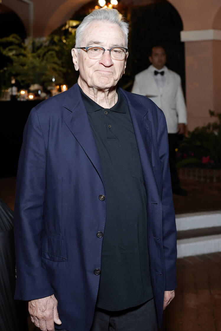 Robert De Niro Dishes on Daughter Gia's 1st Birthday Party