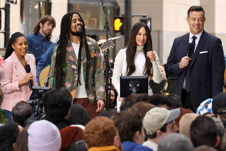 Sheinelle Jones Steps in for Carson Daly on Today