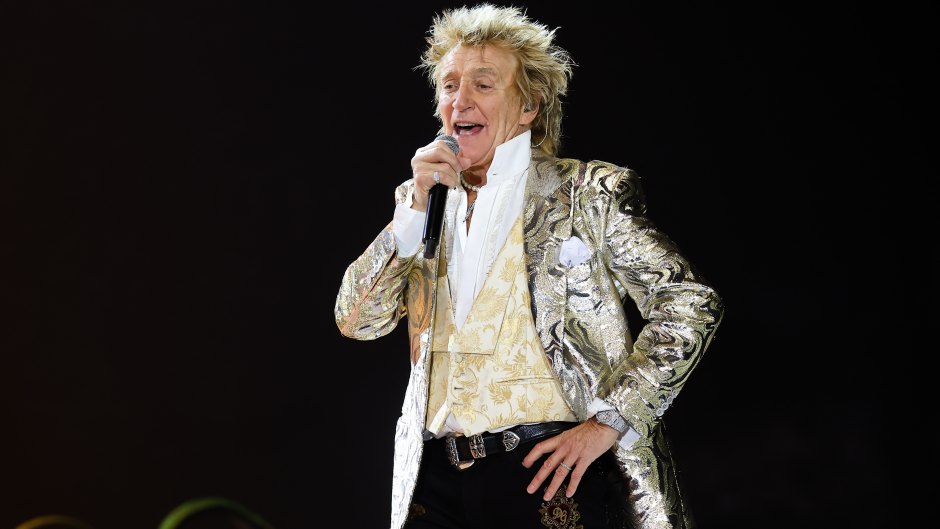 Friends Worry for Rod Stewart: 'Time to Hang Up His Mic' (EXCLUSIVE)