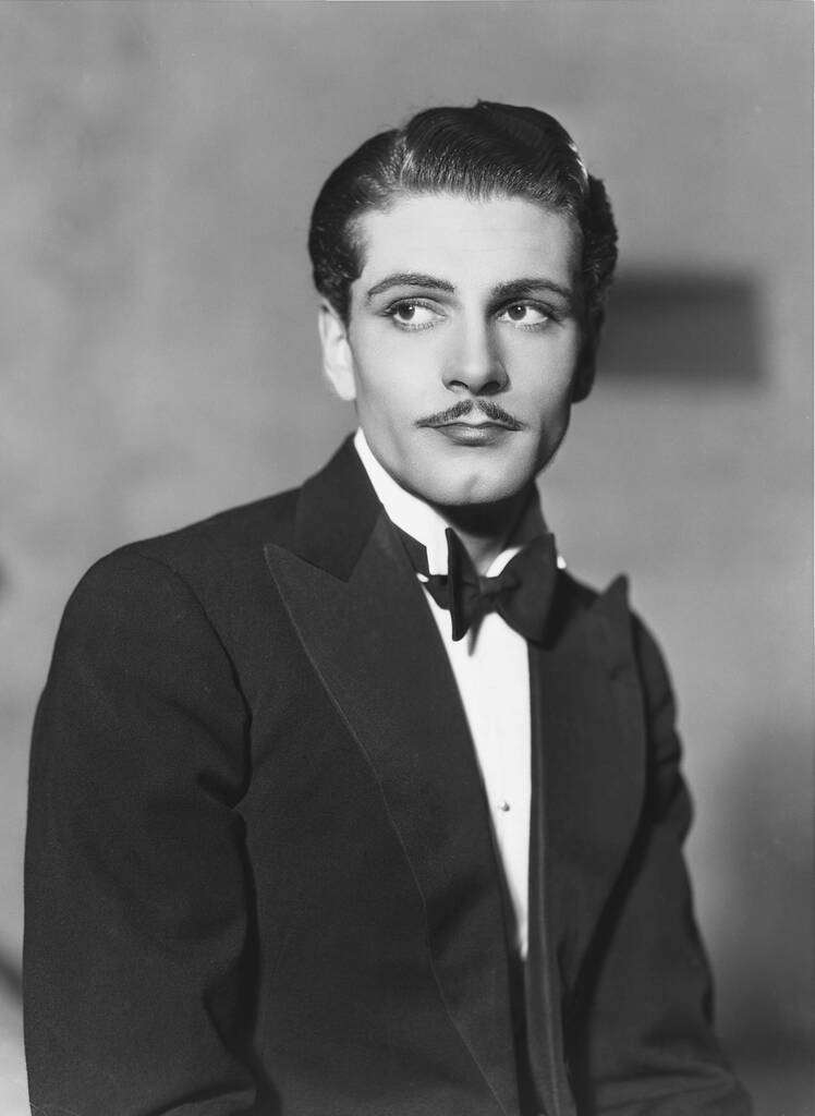 Laurence Olivier's Son Recalls Memories With Father
