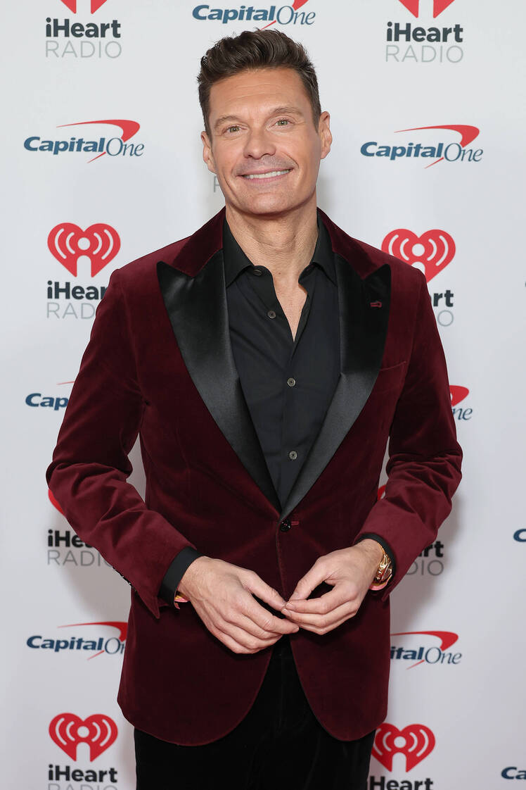Wheel of Fortune Fans Divided Over Ryan Seacrest's Hosting