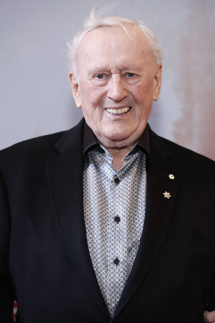 Blue Bloods' Len Cariou Says It Was 'Tough' to Film Final Episode in Season 14