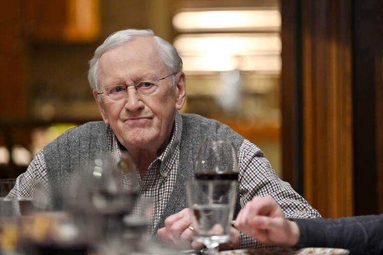 Len Cariou Writes Alternate Ending for Blue Bloods Character Henry
