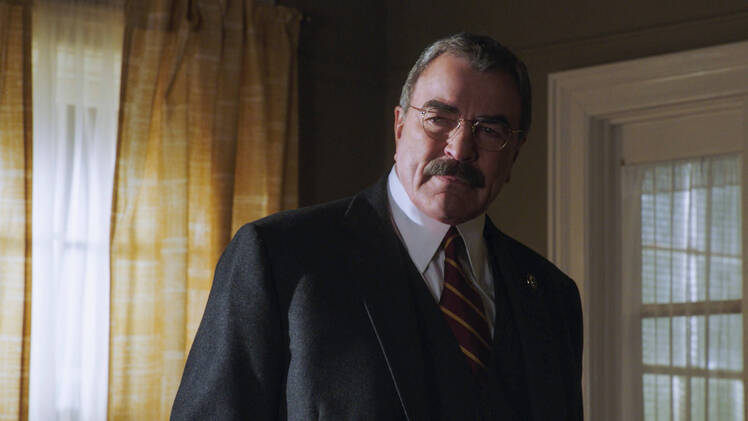 Tom Selleck Threw a Chicken Cutlet Across the Blue Bloods Set