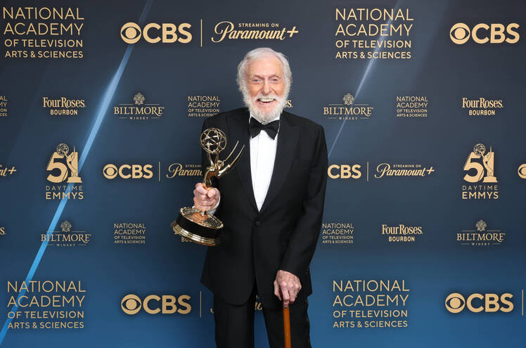 Dick Van Dyke Has Had 'Scary Times': He's 'Looking on the Bright Side'