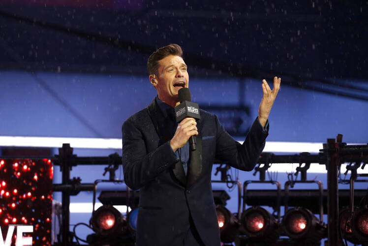 Ryan Seacrest Falls to the Ground on Wheel of Fortune