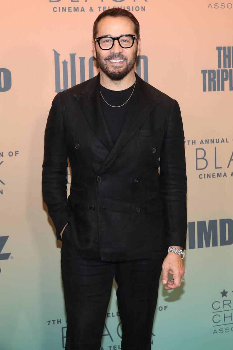 Jeremy Piven Discusses Return to Stand-Up Comedy, Touring