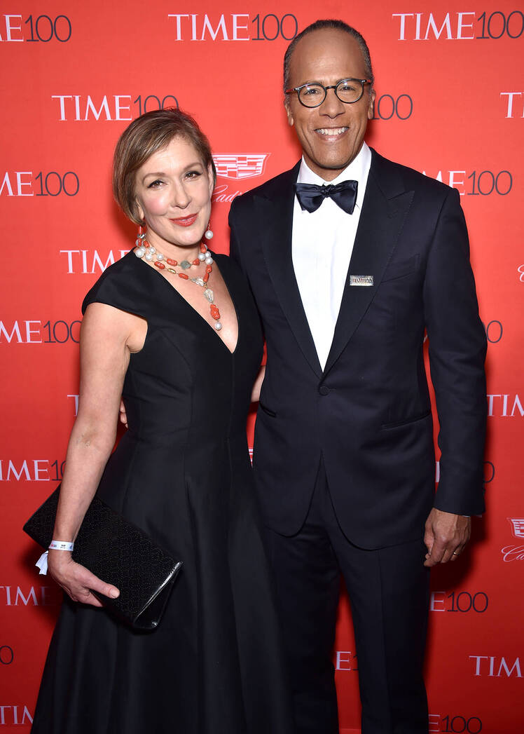 FEATURE Lester Holt Rare Photos With Wife Carol Hagen Over the Years