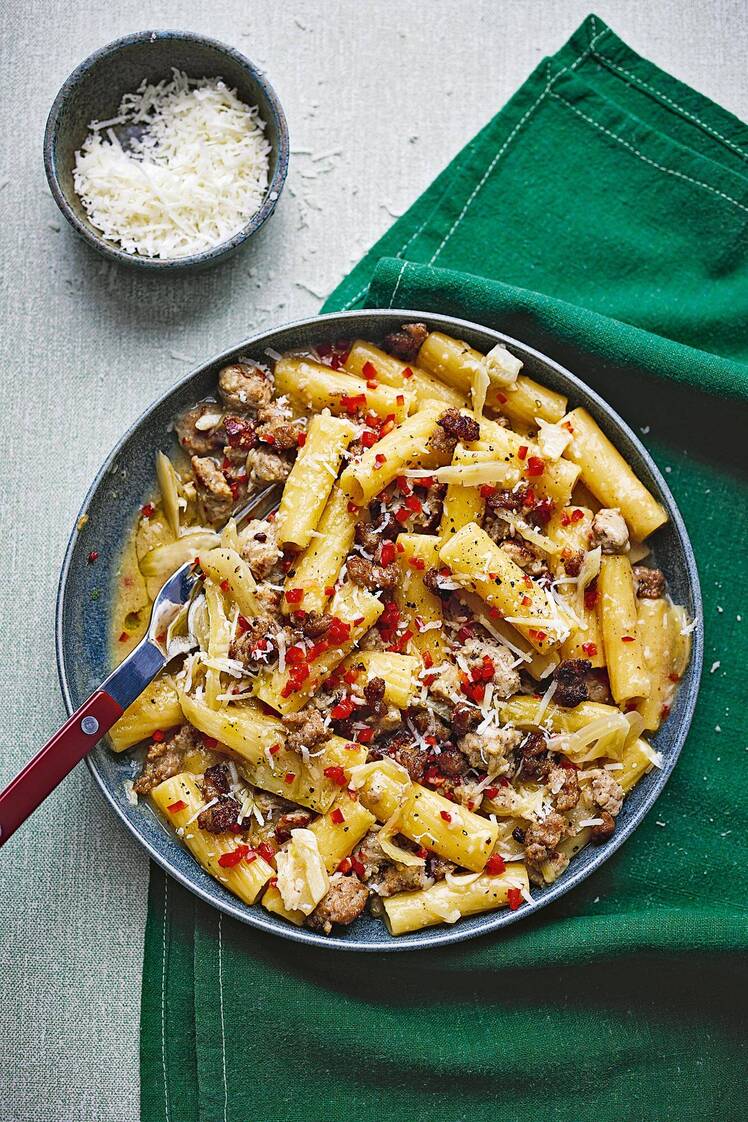 Simple Recipes for Meals for 1 From Eleanor Wilkinson s One Pot One Portion Cookbook 405 SAUSAGE FENNEL CHILLI PASTA