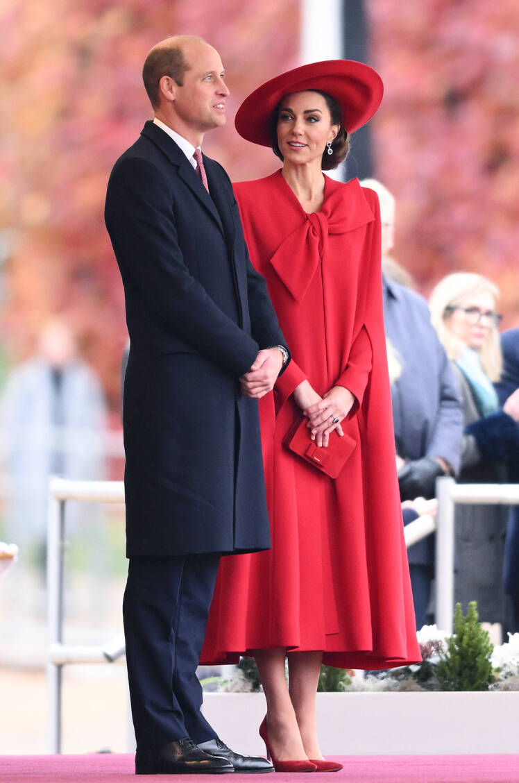 Prince William Kisses Kate Middleton in Valentine's Day Photo