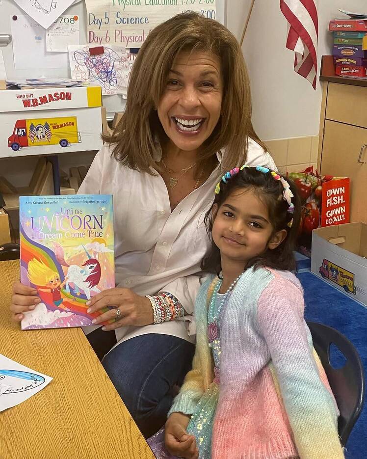 Hoda Kotb Poses With Ex Joel Schiffman and Kids 3 Years After Split