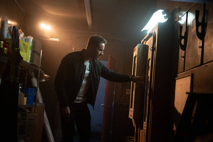justin hartley tracker teaser